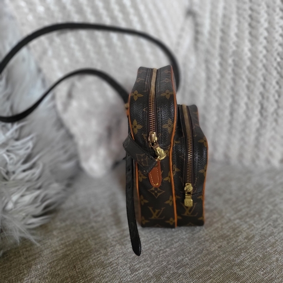 Authentic LOUIS VUITTON Monogram Amazone Shoulder Cross Body Bag - Picture 2 of 12